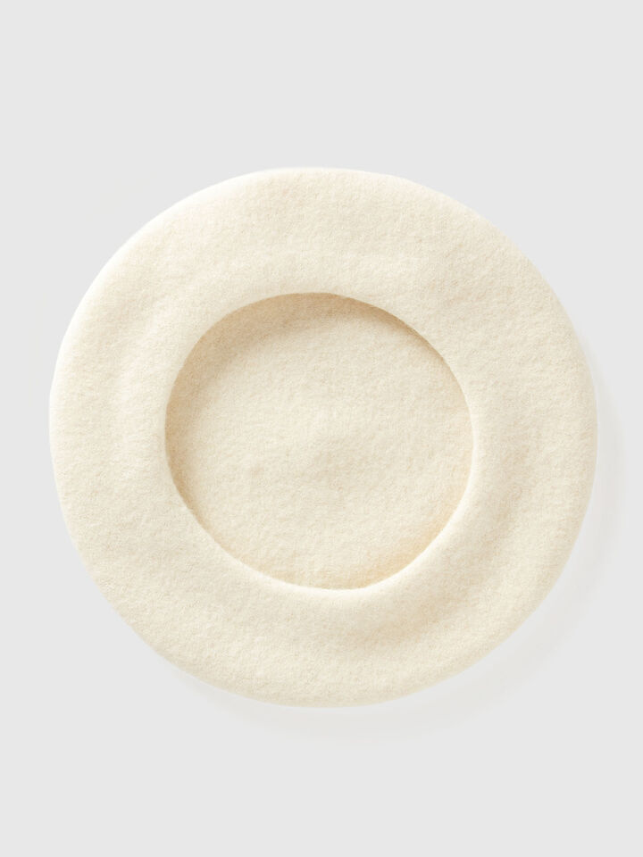HAT Femme image number 2